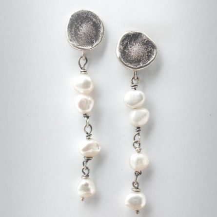 freeform_silver_pearl_drop_earrings_
