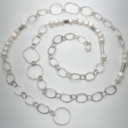 silver_pearl_textured_link_necklace_long_