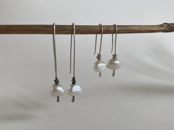 artisan threader pearl earrings