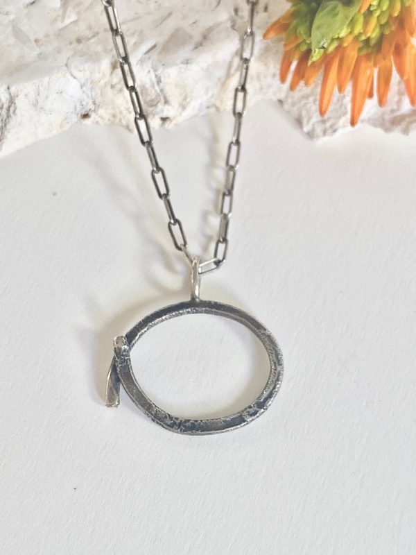 SS Oval Pendant Necklace organic raw