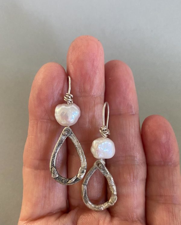 oxidized silver pearls earrings_